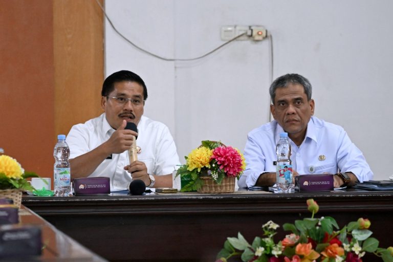 SekdakunjungiDinasPerkim(4)_copy_1200x800