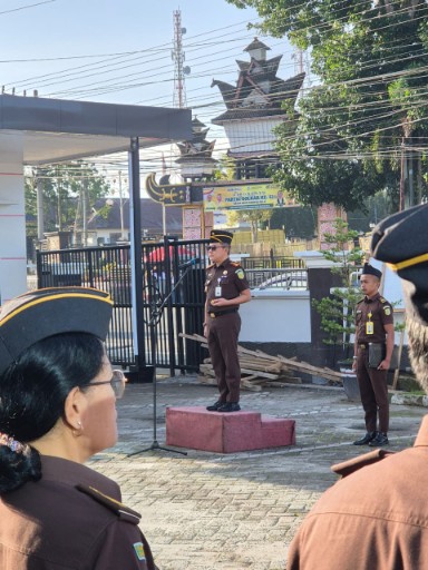 IMG-20251210-WA0071_copy_384x512