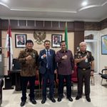 IMG-20260423-WA0011_copy_384x512