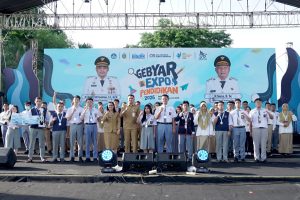 FotoPenutupanGebyarPendidikanSumut3.jpg_copy_1200x798