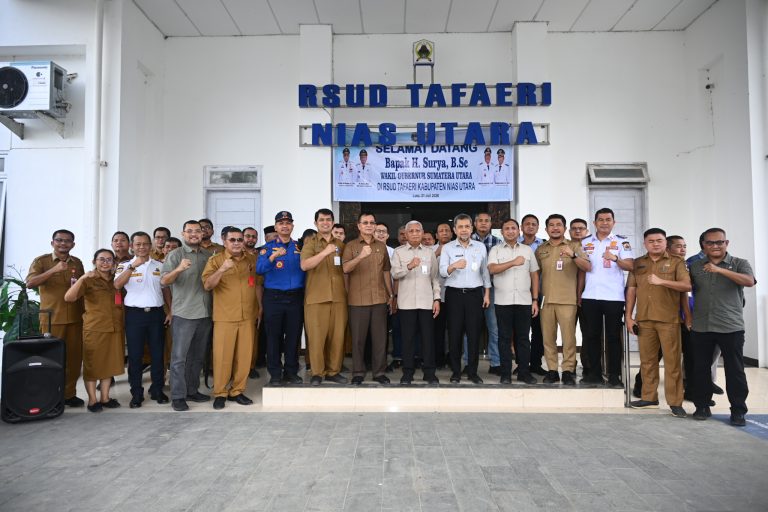 Wagub kunjungi RSUD Tafaeri Nias Utara (7).jpg