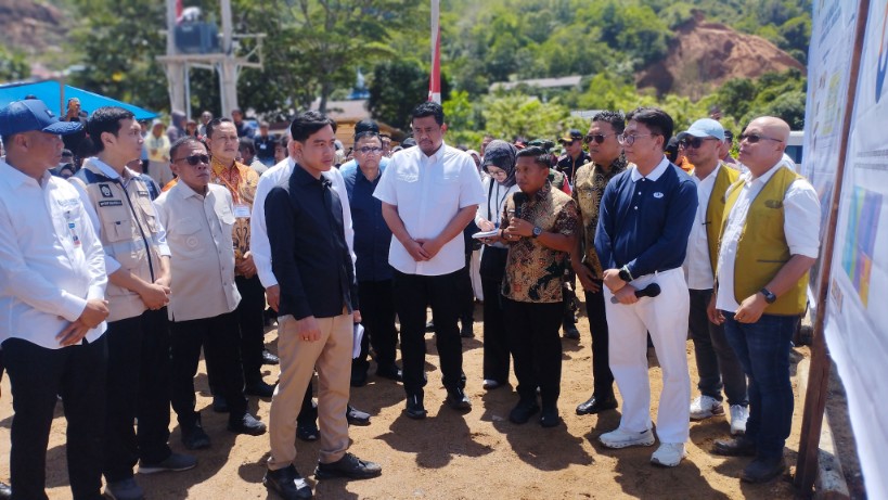 Gubsu_DampingiWapresmeninjauHuntapParombunanSibolga3.jpg_copy_819x461
