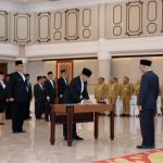 Wagub lantik Pejabat Adm dan Pengawas (5).jpg